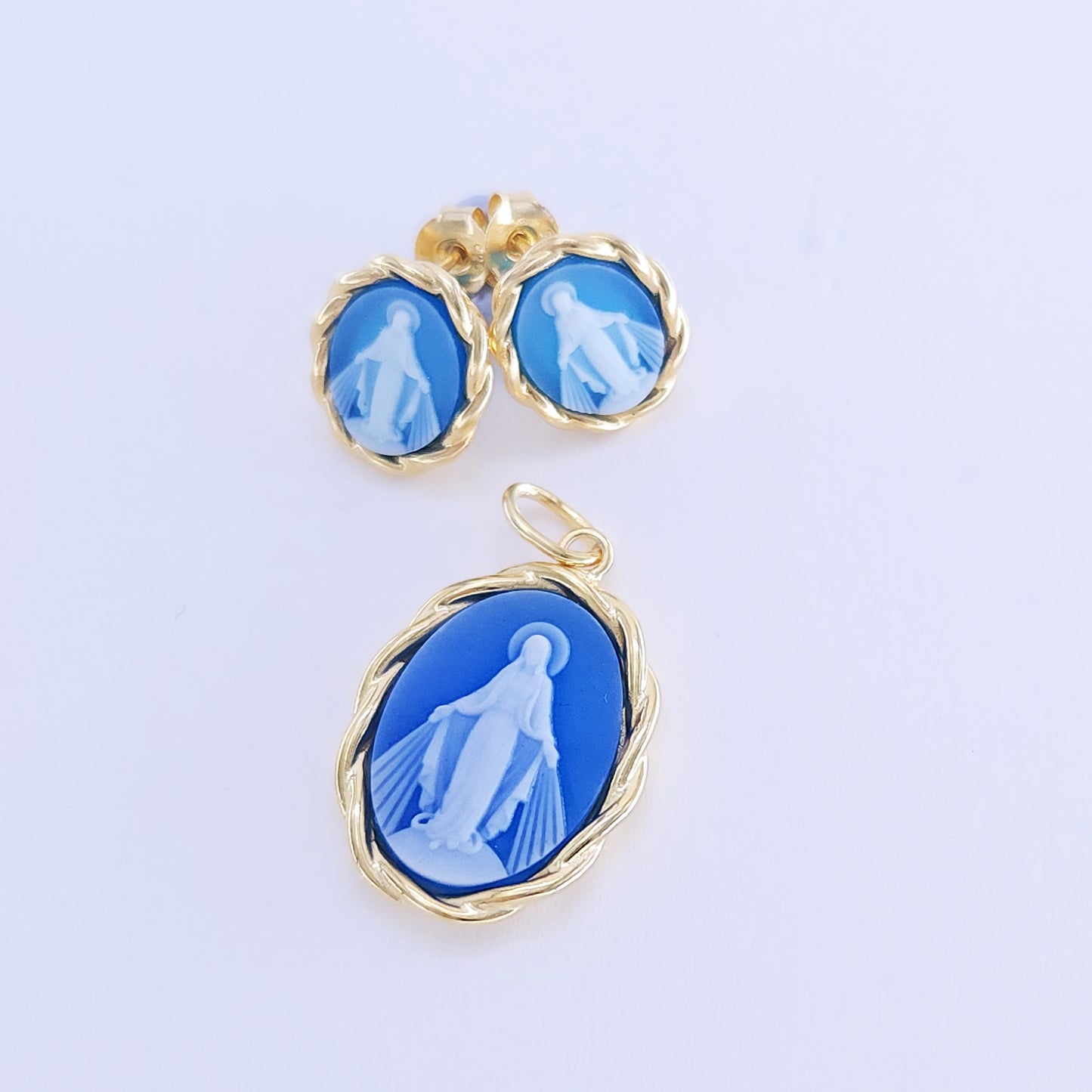 13x18mm blue agate pendant