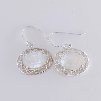 10x14mm MOP earring